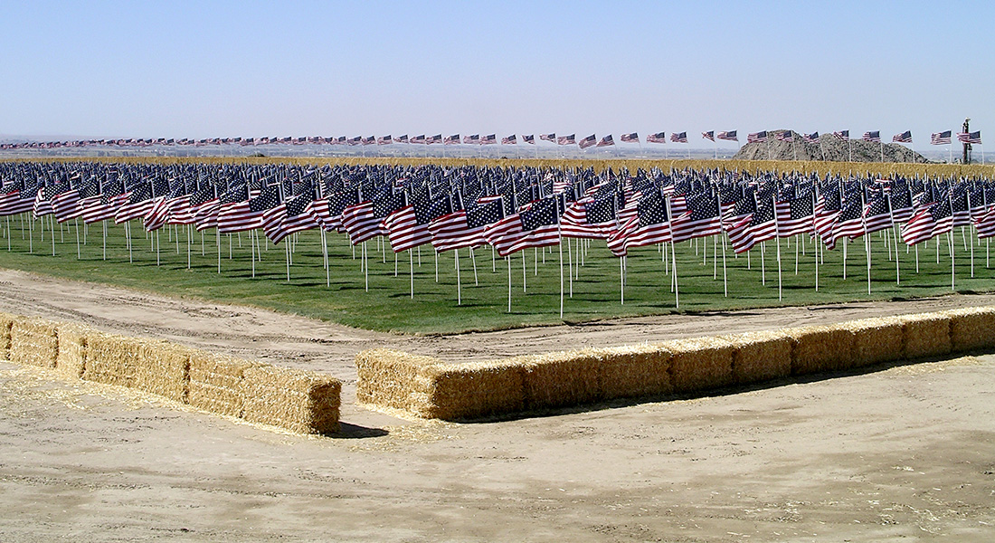 2005 Healing Field 9/11 American Flag Memorial Display at Crossroads Point