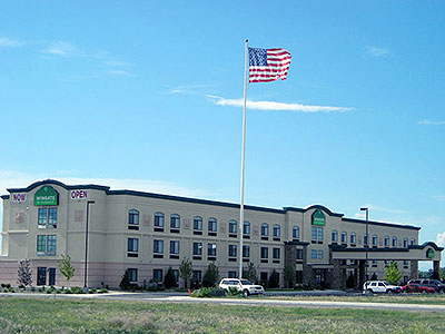 Comfort Inn & Suites at Crossroads Point Business Center in Summer